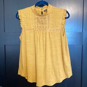 Cable & Gauge lightweight high neck top